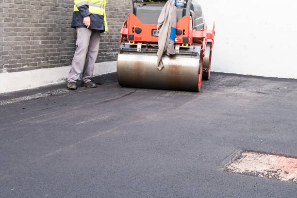 Best Asphalt Driveway Installation  in Wentzville, MO